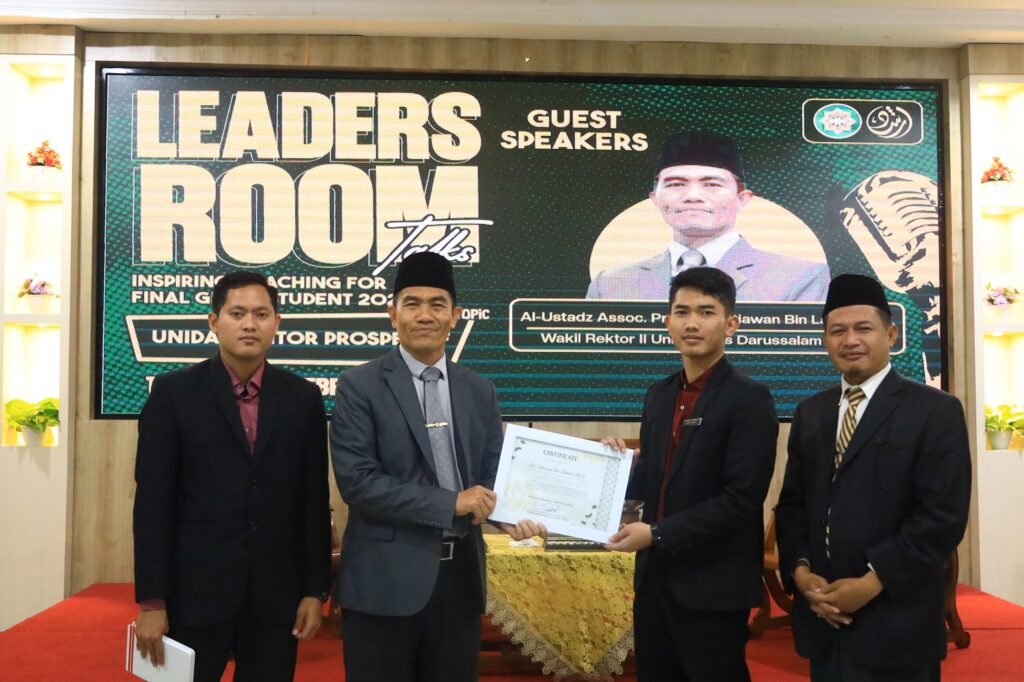 PEMBEKALAN SANTRI AKHIR TAZAKKA: UNIDA GONTOR PROSPEKTIF