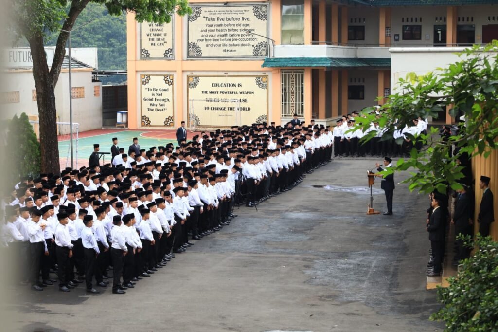 Tahun Pelajaran 2026-2027 Resmi Dibuka, Pimpinan Gaungkan Semangat Disiplin
