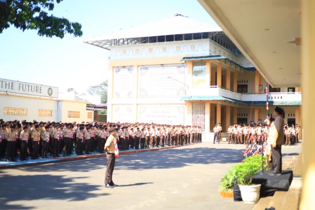 Pondok Modern Tazakka Gelar Pembukaan Kegiatan Kepramukaan