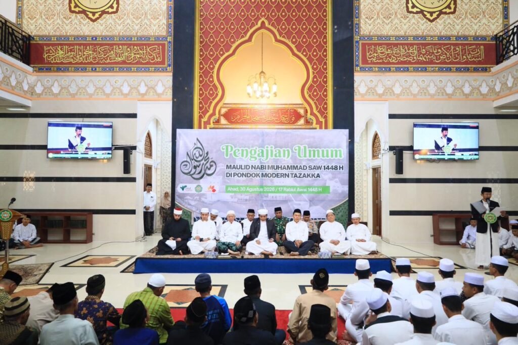 Peringati Maulid Nabi 1448 H, Tazakka Gelar Pengajian Akbar dan Salurkan Santunan